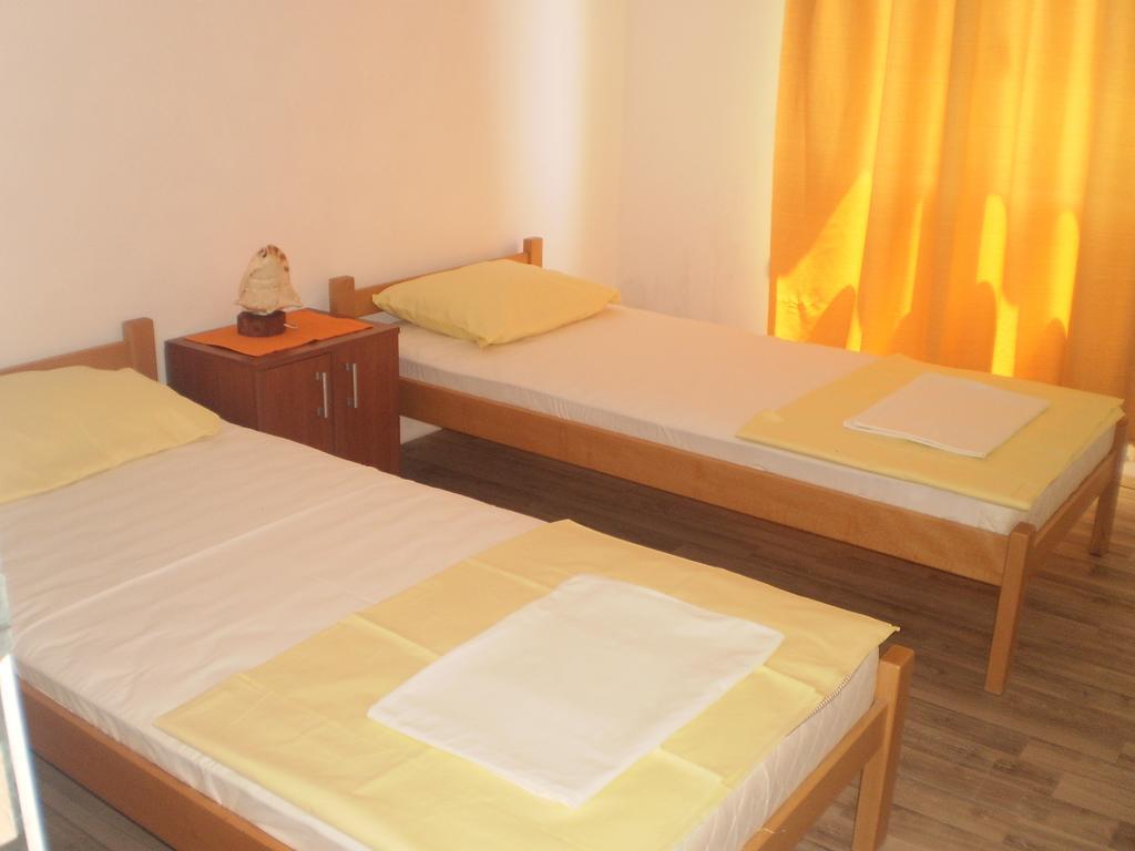 Apartment Vuk I Novak Ulcinj Camera foto